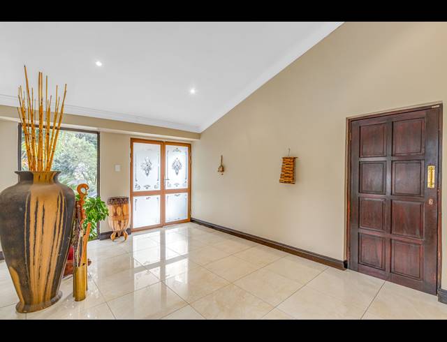 4 BEDROOM FREESTANDING FOR SALE IN BOSKRUIN